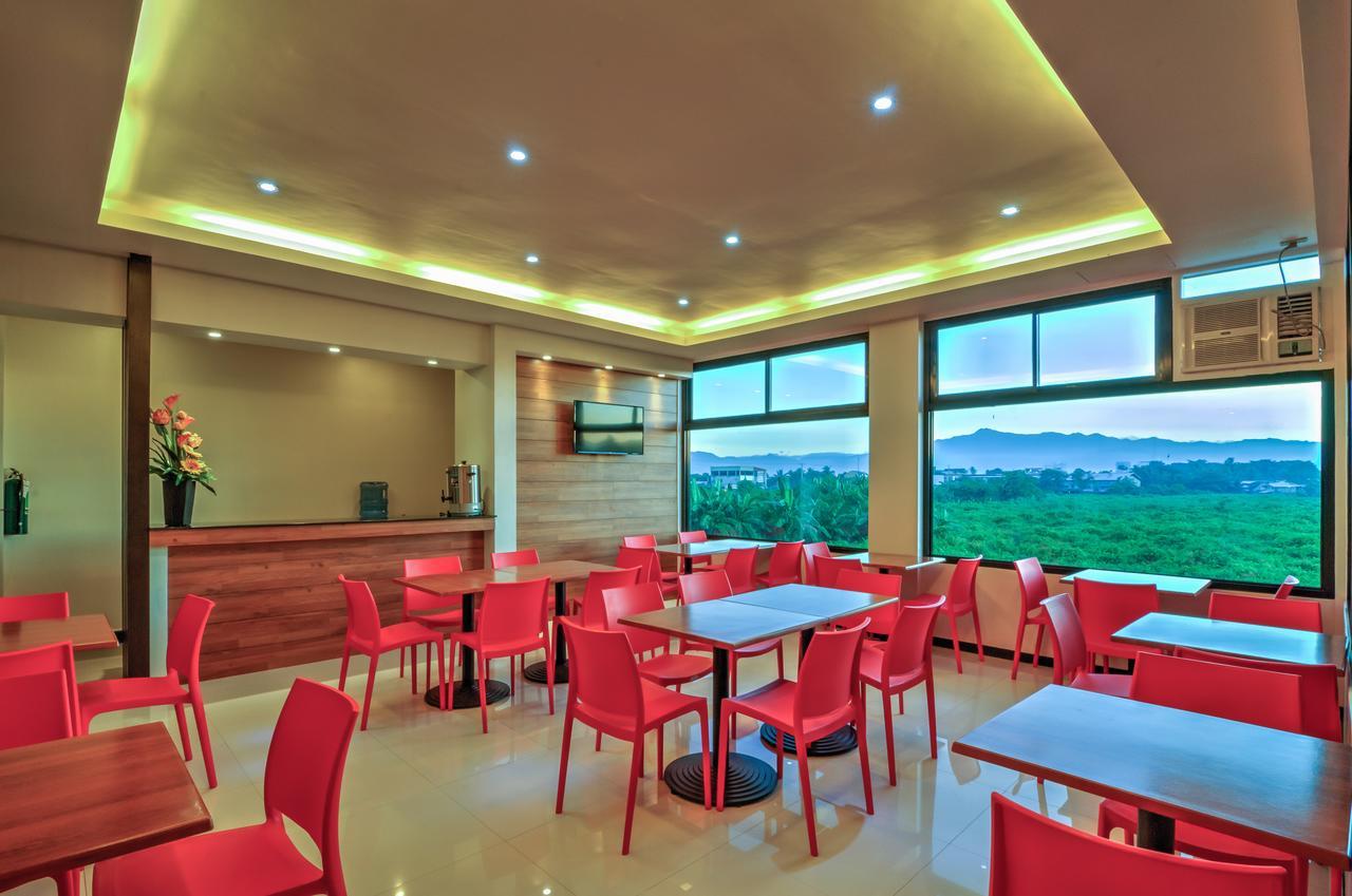 Amaris Suites Butuan City Εξωτερικό φωτογραφία