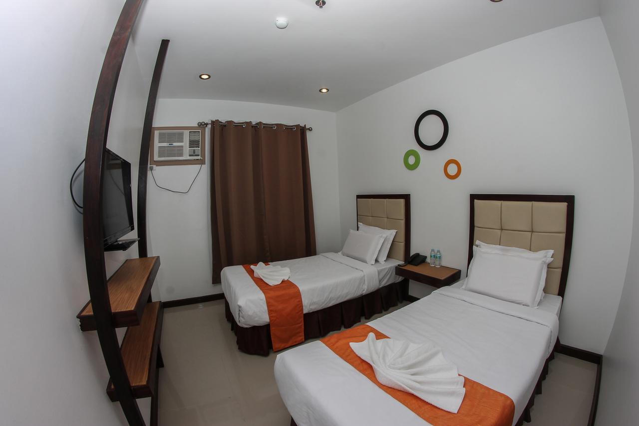Amaris Suites Butuan City Εξωτερικό φωτογραφία